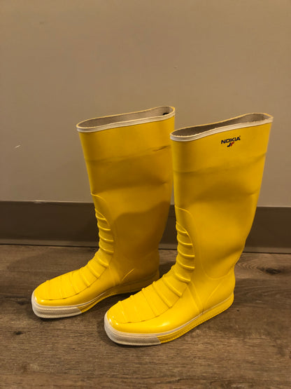 Original Nokia yellow and white rubber sailing boots circa 1980’s are handmade in Finland by the same company that makes cell phones. Nokia no longer makes boots.  Size 13M /15W US, 46 EUR