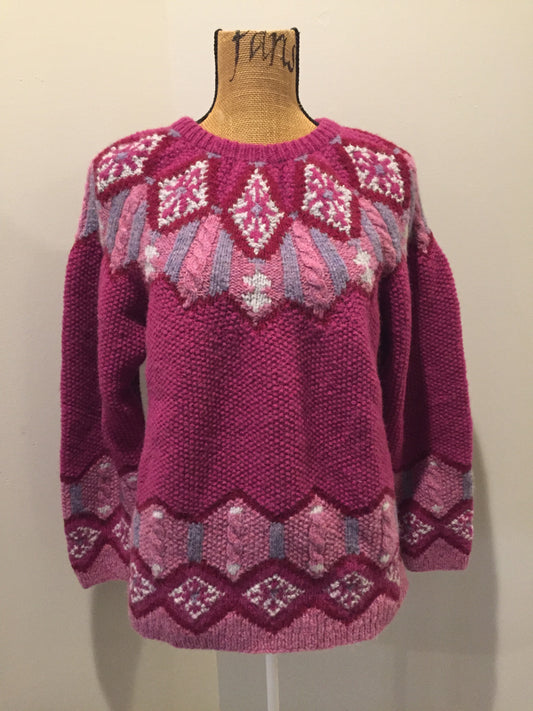 Kingspier Vintage - Ashley Sport hand knit wool Lpoi style sweater in magenta. Size large.