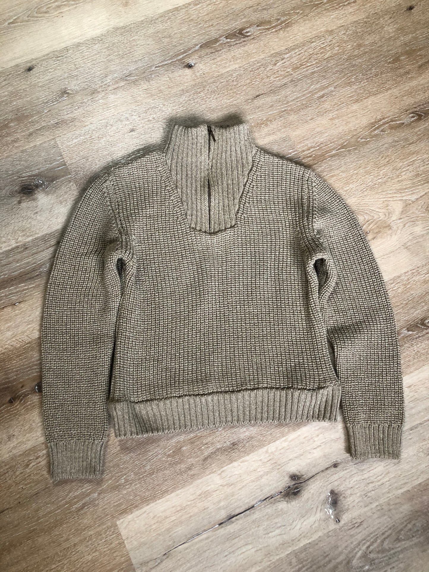 Kingspier Vintage - Aran ribbed knit merino wool sweater. Made in Ireland. Size small. *Bonus* From the TV show “Man in the High Castle” stock.