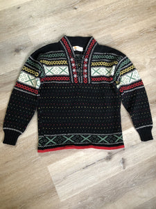 Kingspier Vintage - Figgio black, red, green, yellow, cream, 100% wool sweater. Made in Norway.