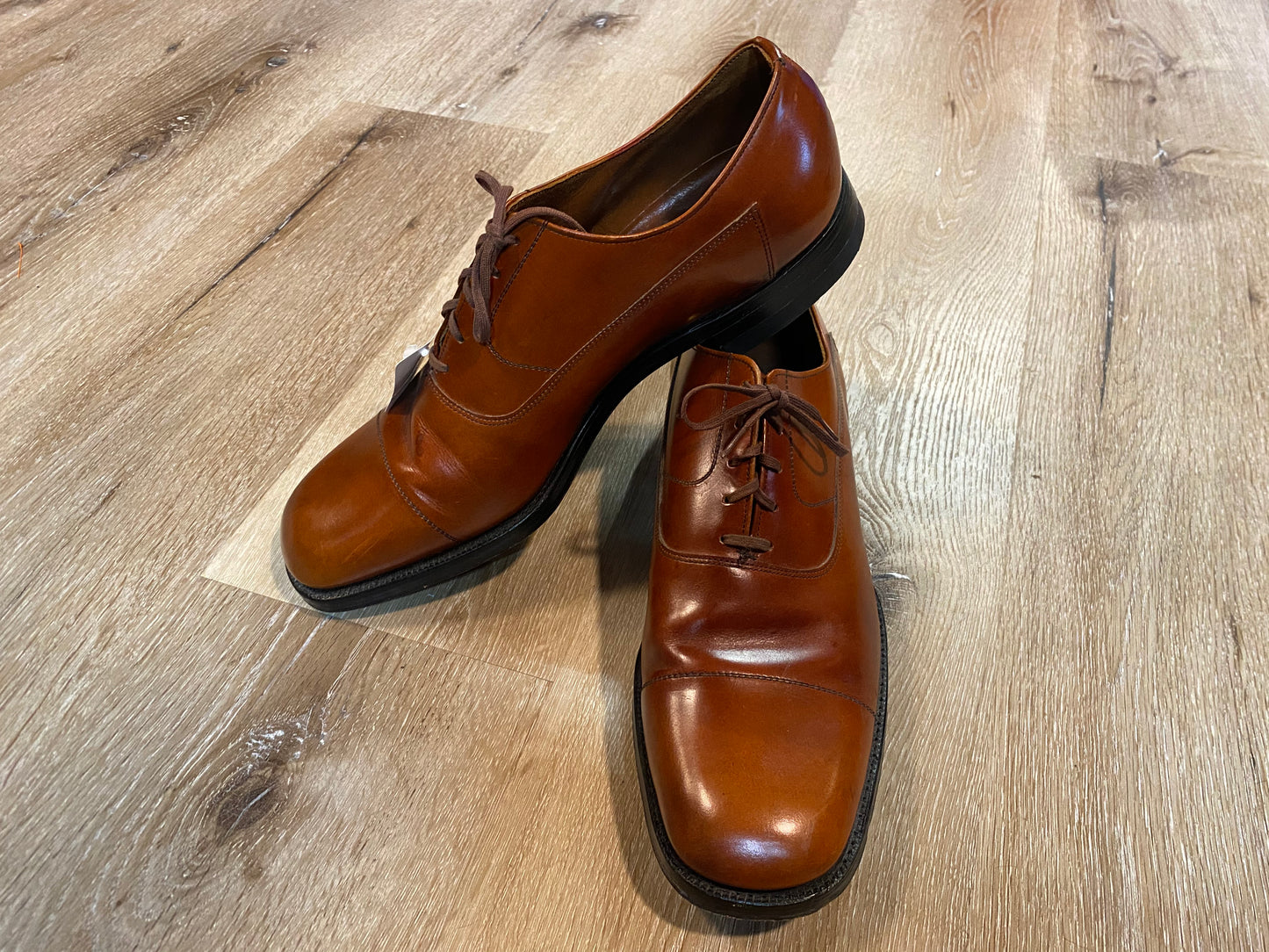 Kingspier Vintage - Brown Cap Toe Oxfords by The MacFarlane Shoe - Sizes: 13M 15W 45EURO, Made in Canada, Leather Soles, Biltrite Rubber Heels