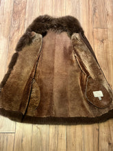 Load image into Gallery viewer, Vintage Bozena hand-made brown shearling coat with fur trim, toggle closures and two front pockets.

Size Medium
