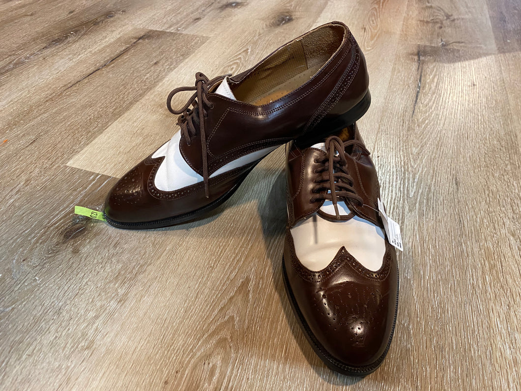 Kingspier Vintage - Brown and White Full Brogue Wingtip Spectator Derbies Handcrafted by Giorgio Brutini - Sizes: 12M 14W 45EURO, Made in Brazil, Leather Soles, Rubber Heels