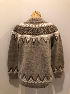 Kingspier Vintage - Handknit natural wool lopi sweater with brown and cream design. Made in Nova Scotia, Canada. Size medium. 