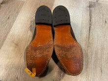 Load image into Gallery viewer, Kingspier Vintage - Brown Full Brogue Wingtip Derbies by Eaton Sanitized - Sizes: 8M 10W 41EURO, Made in Canada, Leather Uppers and Soles, Biltrite Rubber Heels
