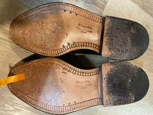 Kingspier Vintage - Black 1950s Ranch Oxhide Pebbled Leather Full Brogue Wingtip Derbies by Church's Famous English Shoes - Sizes: 6M 7.5W 38-39EURO, Made in Northampton, England, Leather Soles and Partial Rubber Heels