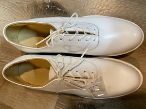 Kingspier Vintage - All White Plain Toe Oxfords by Canada West Shoe - Sizes: 7M 8.5W 39-40EURO, Made in Canada, Nurse Shoes, Leather Insoles, Vibram Rubber Soles