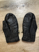 Load image into Gallery viewer, Kingspier Vintage - Gordini black leather mitts with black leather piping detail. Mitts are lined. Womens large.

