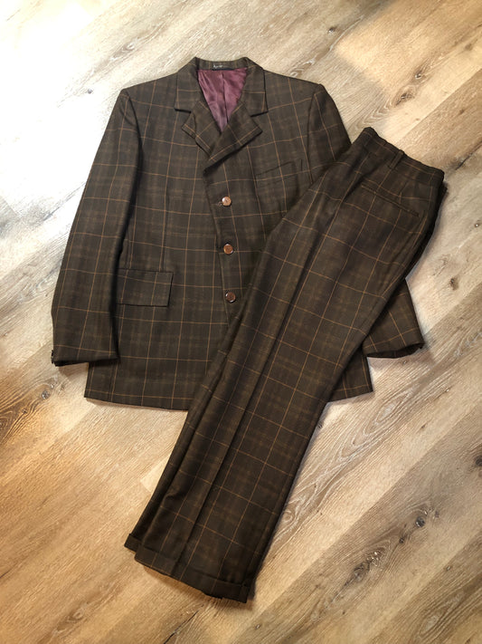 Vintage Warren Kloors 100% wool suit in brown and orange plaid. Lining has been extended in both jacket and pants. Made in Canada - Kingspier Vintage