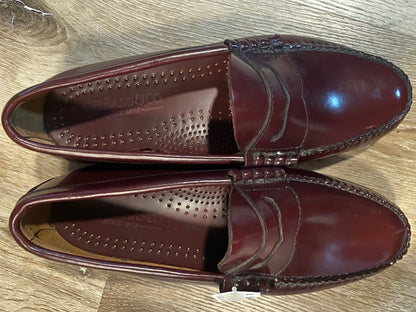 Kingspier Vintage - Burgundy Weejuns Penny Loafers by G.H Bass &amp; Co - Sizes: 8.5M 10.5W 41-42EURO, Made in El Salvado, Balance Man-Made Materials, Leather Uppers and Outsoles