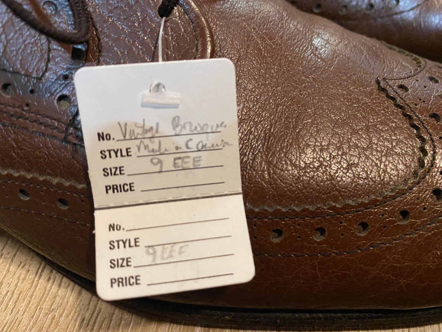 Kingspier Vintage - Brown Full Brogue Wingtip Derbies by Sears VIP - Sizes: 9M 11W 42EURO, Made in Canada, Leather Uppers, Leather Soles, O’Sullivan Rubber Heels