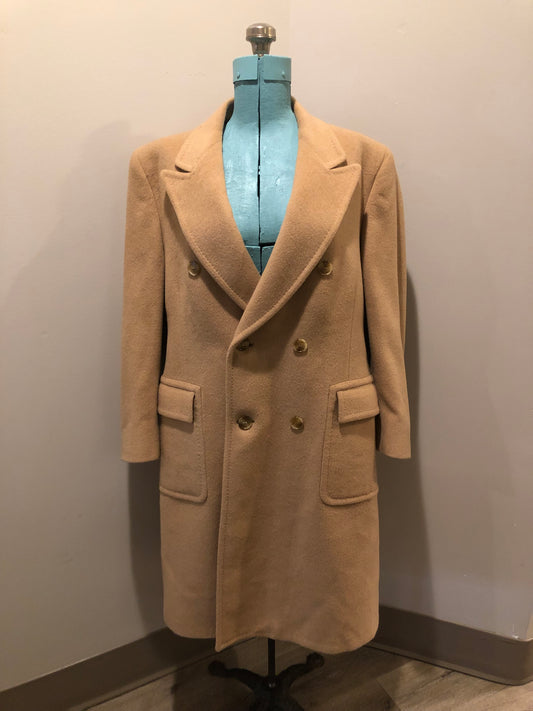 Vintage Saks Fifth Avenue full length double breasted coat in natural camel hair with flap pockets and satin lining. Union made in USA - Kingspier Vintage