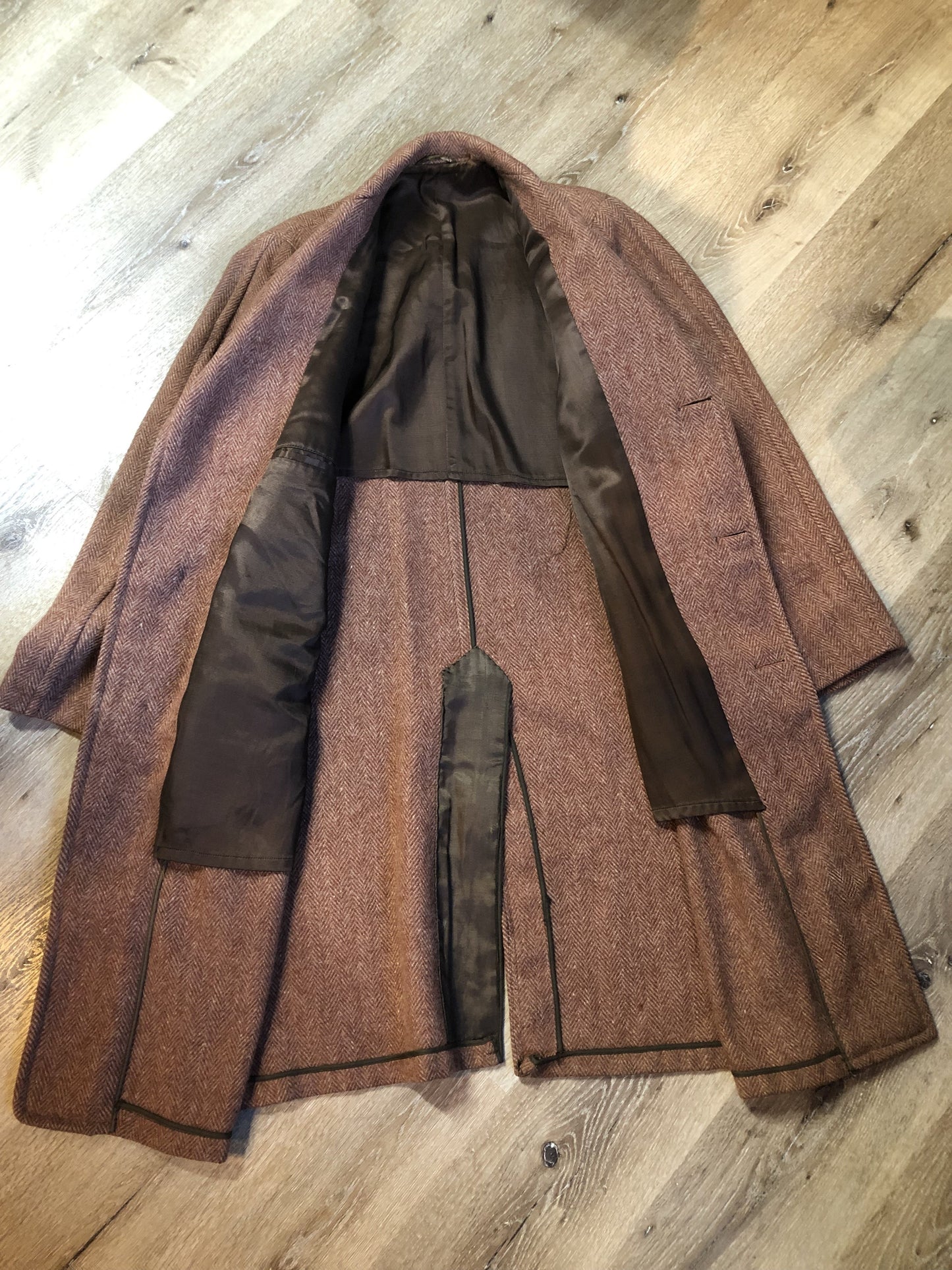 Vintage Herringbone full length wool coat in rust colour with button closures, satin lining and slash pockets - Kingspier Vintage