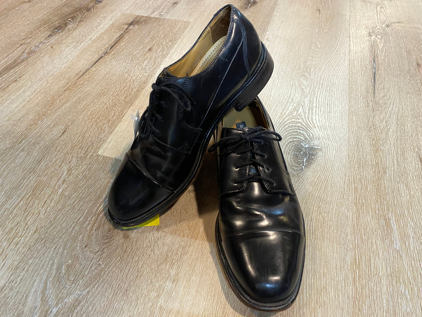 Kingspier Vintage - Black Cap Toe Derbies by Bostonian - Sizes: 8.5M 10.5W 41.5EURO, Made in India, Leather Uppers and Lining, Bostonian First Flex Leather Soles and and Rubber Heels