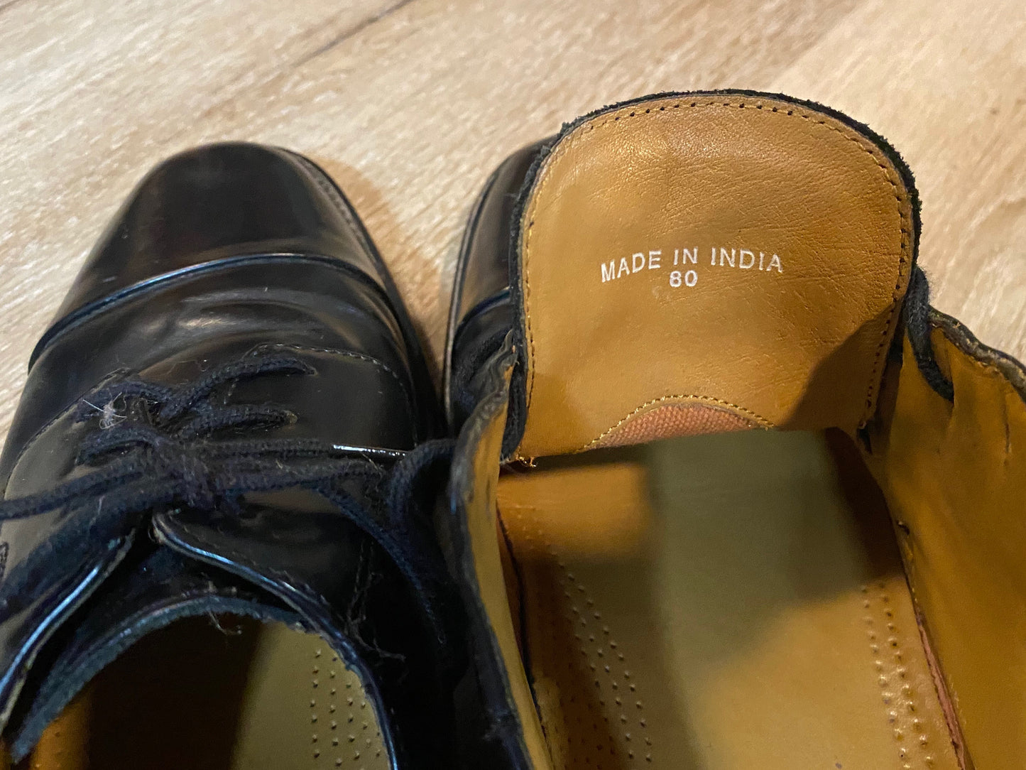 Kingspier Vintage - Black Cap Toe Derbies by Bostonian - Sizes: 8.5M 10.5W 41.5EURO, Made in India, Leather Uppers and Lining, Bostonian First Flex Leather Soles and and Rubber Heels