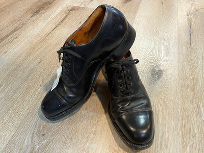 Kingspier Vintage - Black Leather Captoe Oxfords by The Hartt Shoe - Sizes: 9M 11W 42EURO, Made in Canada, Custom Grade Leather Soles, Rubber Heels