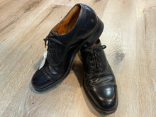 Load image into Gallery viewer, Kingspier Vintage - Black Leather Captoe Oxfords by The Hartt Shoe - Sizes: 9M 11W 42EURO, Made in Canada, Custom Grade Leather Soles, Rubber Heels

