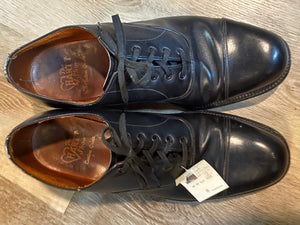 Kingspier Vintage - Black Leather Captoe Oxfords by The Hartt Shoe - Sizes: 9M 11W 42EURO, Made in Canada, Custom Grade Leather Soles, Rubber Heels