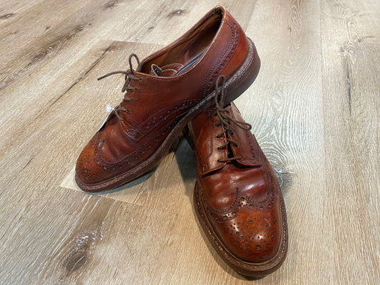 Kingspier Vintage - Brown Leather Full Brogue Wingtip Derbies - Sizes: 9M 11W 42EURO, Johnson Written in Pen on Sole of Left Shoe, Discolouration on Tongues, Cat's Paw Won't Slip Rubber Soles