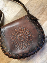 Load image into Gallery viewer, Vintage full grain brown leather crossbody bag with leather stitching, hand tooled designs and flap closure.  Made in Brazil - Kingspier Vintage
