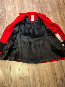 Vintage Hudson’s Bay Company red and black point blanket 100% pure virgin wool coat, double breasted with two front pockets and a satin lining.

Made in Canada
Chest 38”