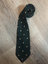 Load image into Gallery viewer, Kingspier Vintage - Vintage Tie in green with white diamond pattern. Fibres unknown.

Length: 55.5” 
Width: 3.75” 

This tie is in excellent condition.
