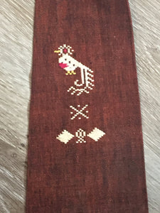 Kingspier Vintage - Vintage Orange/black weaved tie with bird cross stitch design.
 
Length: 55.25”
Width: 4.25” 

This tie is in excellent condition.