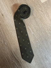 Load image into Gallery viewer, Kingspier Vintage - Superba olive green and black 100% Dacron polyester tIe.

Length: 55” 
Width: 2.75” 

This tie is in excellent condition.
