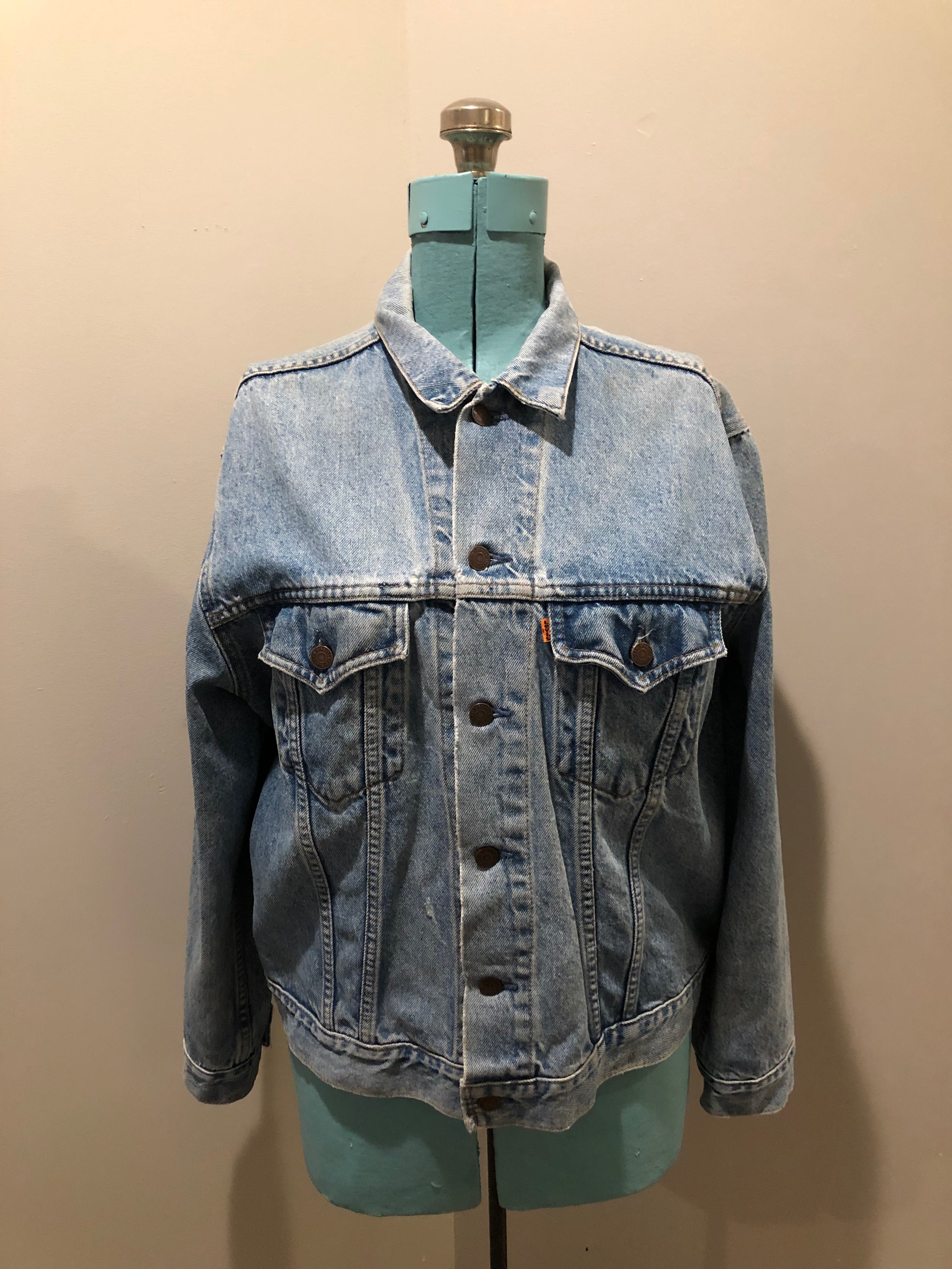 Vintage 70s Levi's Light Wash Denim Trucker Jacket – KingsPIER vintage