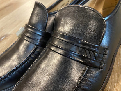 Kingspier Vintage - Black Calf Leather Loafers by Dack's - Sizes: 9.5M 11.5W 42-43EURO, Made in Canada, Leather Sole, Biltrite Rubber Heel, Hand Sewn Vamps