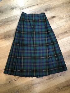 Kingspier Vintage - Al Jean 100% pure virgin wool kilt in green, blue and black plaid. Made in Canada.