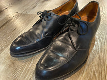 Load image into Gallery viewer, Kingspier Vintage - “No Breaking-In” Black Leather Derbies by MacFarlane Leisure Rester-Flex - Sizes: 7M 8.5W 39-40EURO, Made in Canada, Leather Soles, D Ball B Heel

