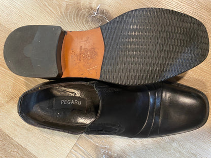 Kingspier Vintage - Black Vero Cuoio Cap Toe Loafers by Pegabo - Sizes: 8M 10W 41EURO, Made in Italy, Real Leather Insoles, Leather and Rubber Soles