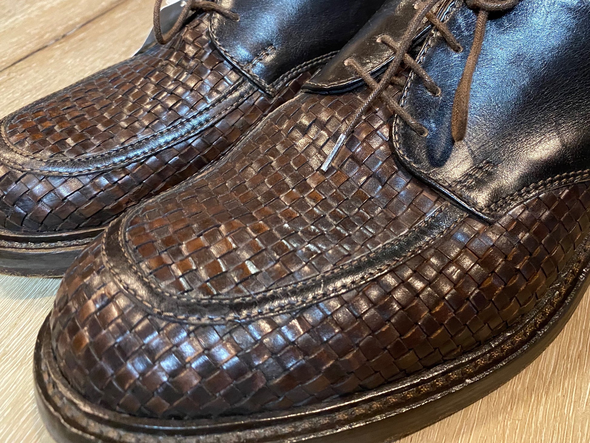 Kingspier Vintage - Brown Basket Weave Leather Derbies with Dark Brown Quarters/Back by Antica Cuoieria Shoemaker’s Goodyear Type - Sizes: 9.5M 11.5W 42.5EURO, Made in Italy, Vero Cuoio Leather Soles and Insoles, Antica Cuoieria Rubber Heels