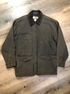 Kingspier Vintage - Woolrich olive green chore jacket features suede collar, flap pockets, hand warmer pockets, zipper and button closures, inside autumn colour striped fleece lining and inside pocket with pencil/ small tool holders. Men’s large.
