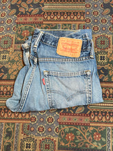 Load image into Gallery viewer, Levi’s 514 - 32”x31 Denim Jeans  Vintage Red Tab  Lower rise  Zip fly  Straight leg  Lighter wash  100% cotton  labeled 32”x30”  Made in Mexico -  Kingspier vintage
