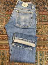 Load image into Gallery viewer, Vintage Lee Dungarees - 30”x30” Denim Jeans  100% cotton  High rise  Straight leg  Medium wash  Made in USA - Kingspier Vintage
