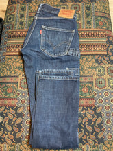 Load image into Gallery viewer, Levi’s 511 Red Tab “Painter Pants” - 31”x31” - Kingspier Vintage
