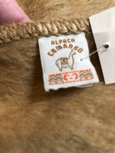 Kingspier Vintage - Alpaca Camargo camel 100% alpaca wool scarf. Made in Peru.
