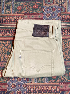 Levis 511 sale white