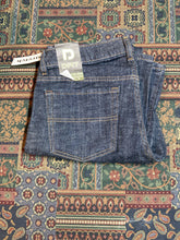 Load image into Gallery viewer, Kingspier Vintage - Dirt Denim Jeans - 30”x31”

Size 10 Reg

NWT

Low rise

Dark wash

99% Cotton/ 1% Lycra

Made in Canada
