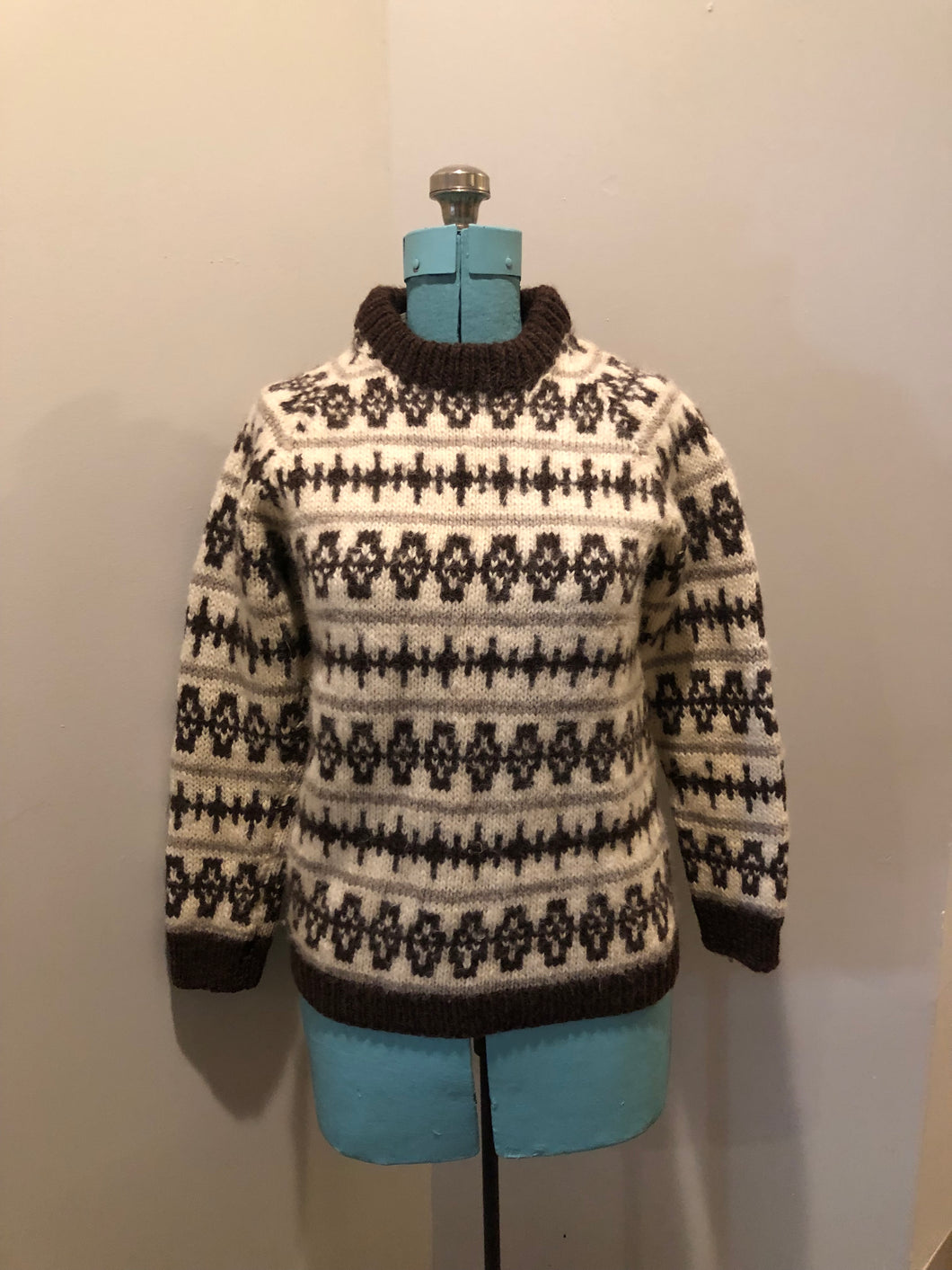 Kingspier Vintage - Vintage Joanne Knitwear 100% wool crewneck sweater with brown and beige fair isle design. 

Made in Ayrshire, Scotland.