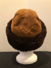 Load image into Gallery viewer, Kingspier Vintage - Brown suede and shorn beaver hat with knit ear warmers and quilted lining.

Circumference - 20”

Hat is in good condition.
