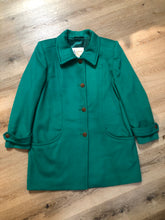Load image into Gallery viewer, Kingspier Vintage - London Fog teal green 100% wool car coat with large filigree button closures and patch pockets. Size large.


