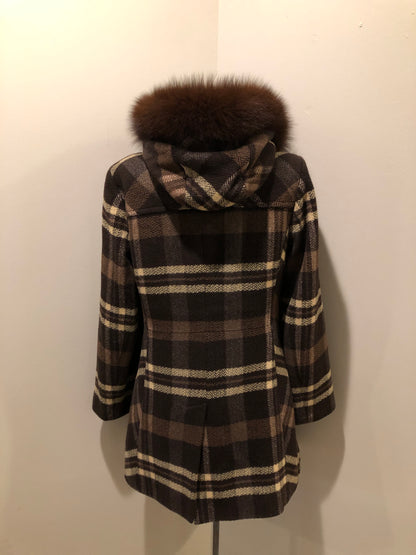 Kingspier Vintage - Sachi brown plaid wool blend duffle coat with dark brown Finnish fox fur trimmed hood, toggle and zip closures and vertical pockets. Size small/ medium.

