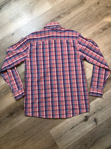 Kingspier Vintage - Wrangler red, white and blue check pattern button up shirt. Mens size medium.
