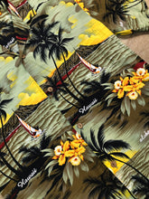 Load image into Gallery viewer, Kingspier Vintage - Royal Creations button up Hawaiian shirt. Made in Hawaii. Mens size large.

