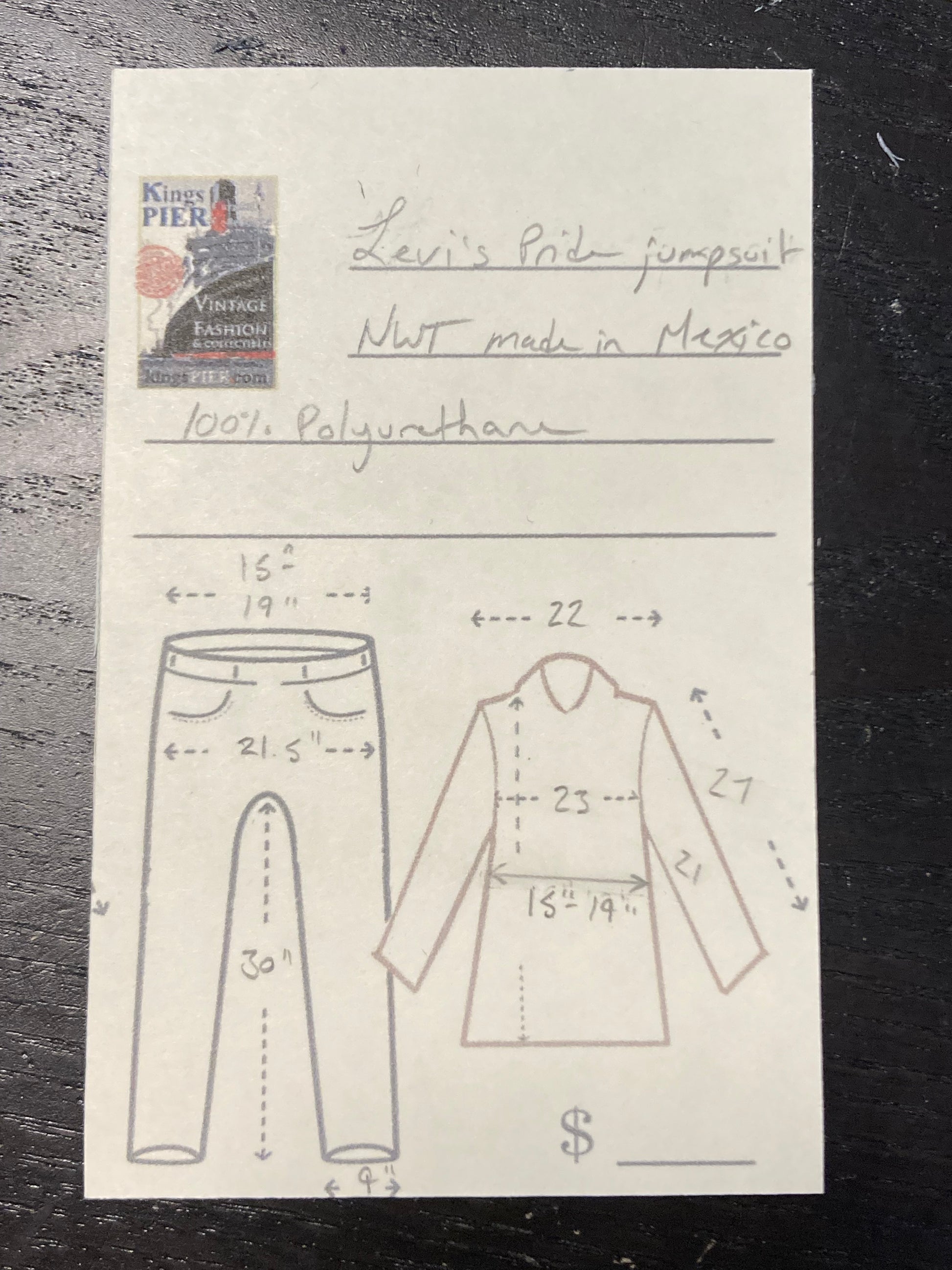 Kingspier Vintage - Levi’s Pride Jumpsuit

NWT

White

100% Polyurethane 

Made in Mexico

Size large