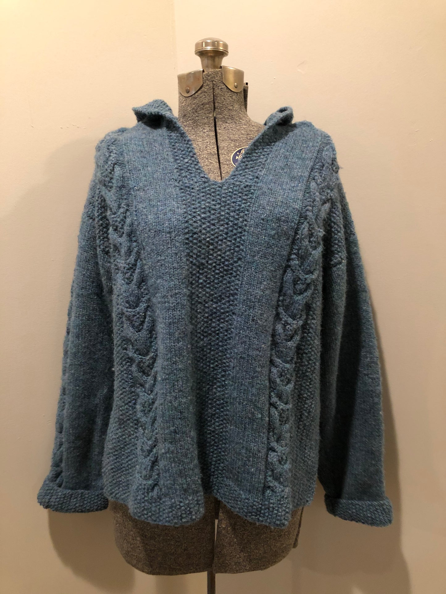 Kingspier Vintage - Hand knit wool hooded sweater in teal with flecks of multi colours. Size medium.