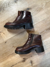 Load image into Gallery viewer, Kingspier Vintage - Vintage Doc Martens dark brown ankle boot,with heel and zipper on both sides. Made in England,

Size Womens UK 5, US 7

*Boots are in great condition. with some wear on the left heel.
